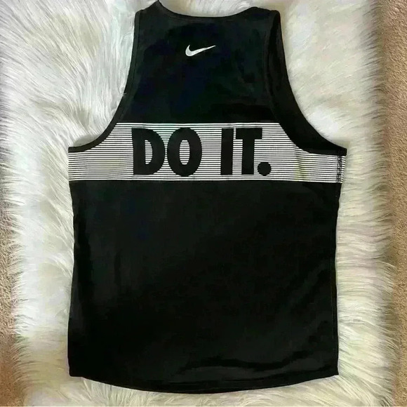 Nike Dri-Fit Just Do It Graphic Tank Top Medium - Picture 4 of 6